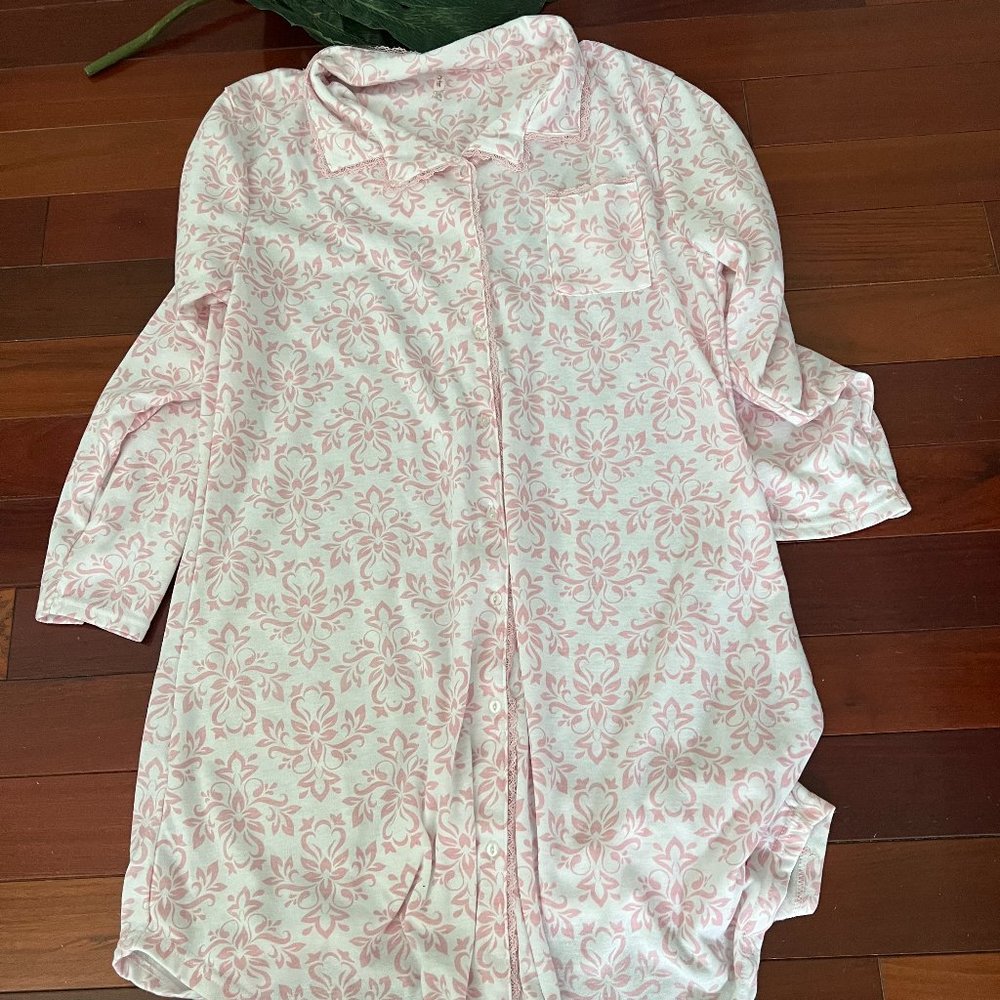 Body Touch Sleepwear